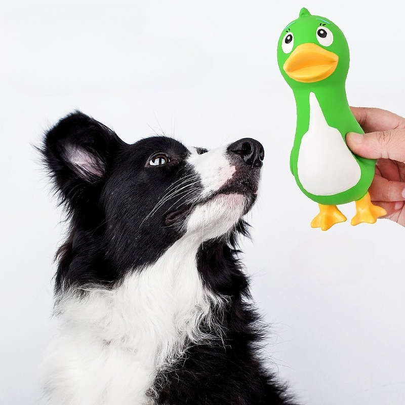 삑삑 소리가 나는 라텍스 재질의 닭, 오리, 거위, 강 - Interactive Squeaky Plush Dog Toy 리뷰 및 가격